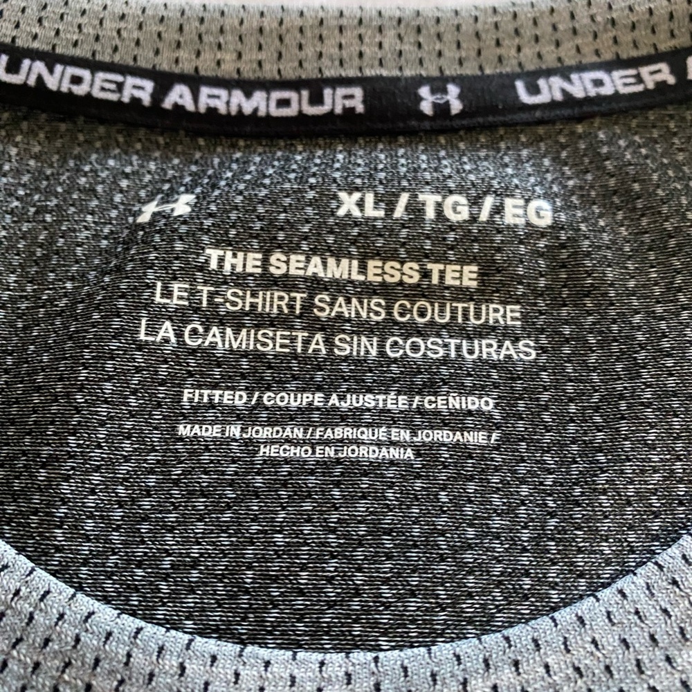 Under Armour BRAND NEW men’s size XL